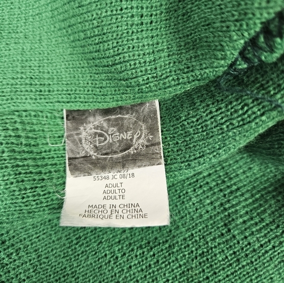 Disney Peter Pan Off to Neverland Beanie Hat with Pom Pom Unisex - Picture 7 of 8